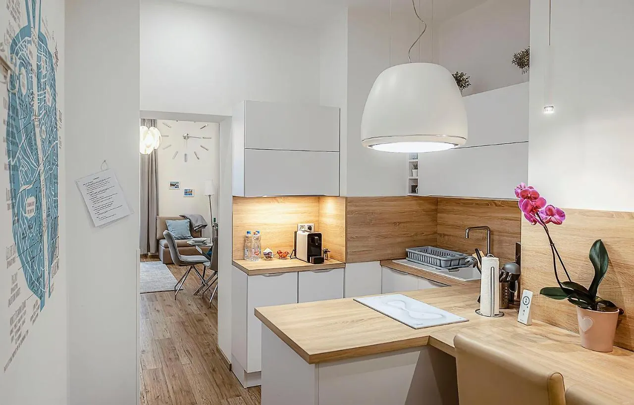 Bellini Apartment Budapest 0*,  Hungary